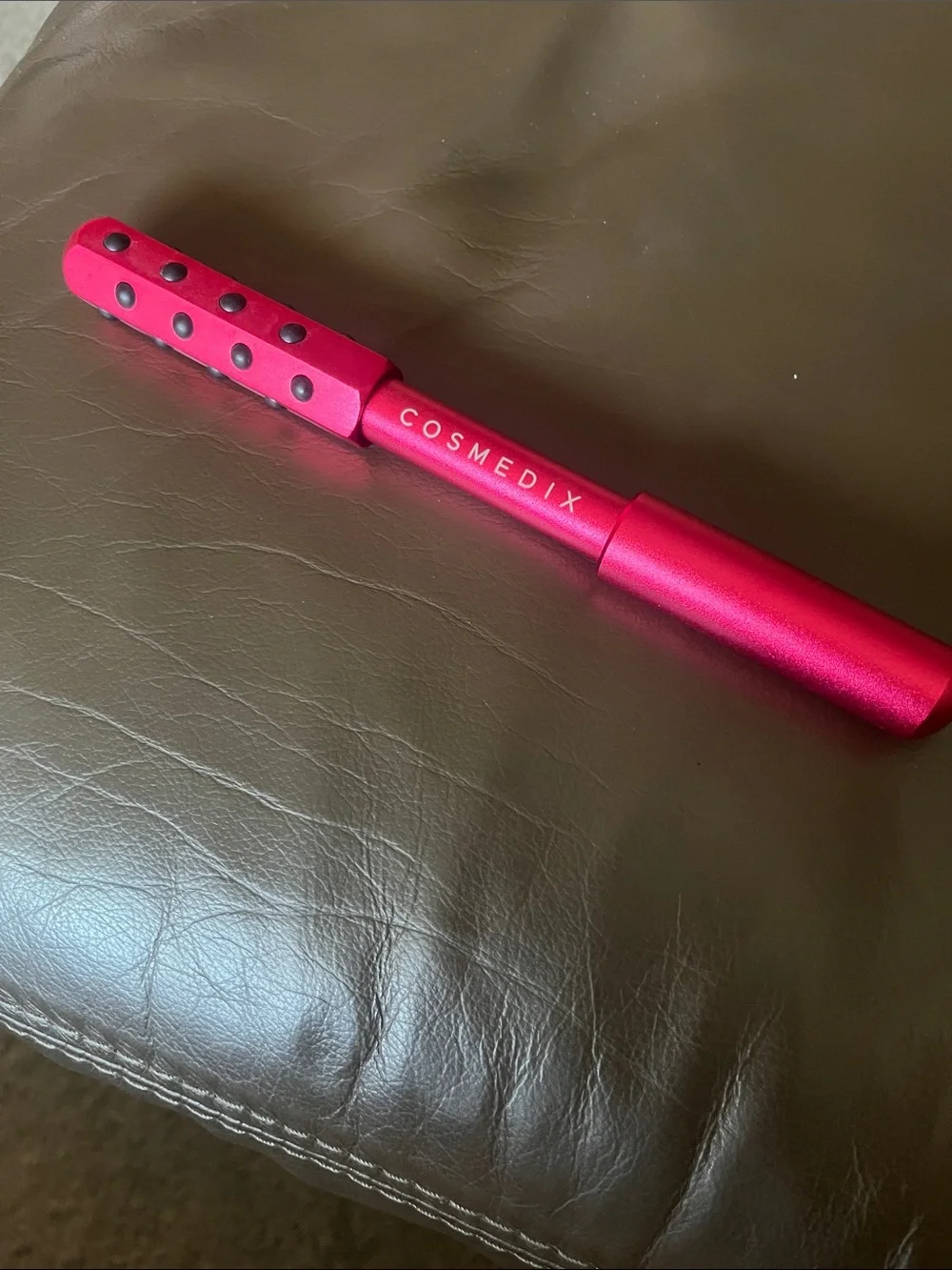 COSMEDIX Metallic Red Cosmetic face and body massage beauty roller